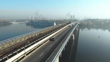 桥地铁第聂伯河河基辅